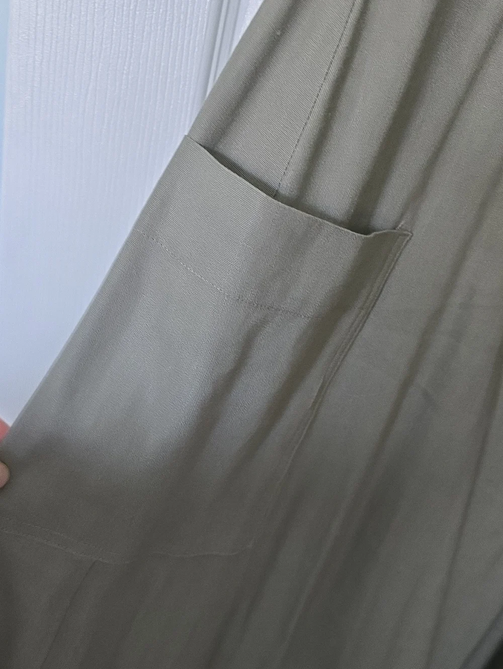 Modern Citizen Olive Midi Skirt with D-Ring Belt